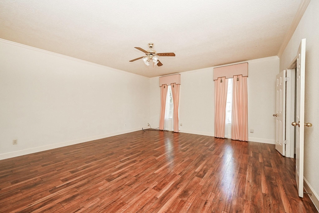 9731 New Kent Drive - Photo 9