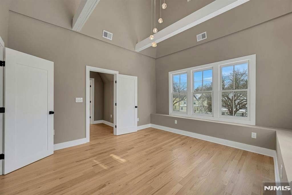 49 Park - Photo 12