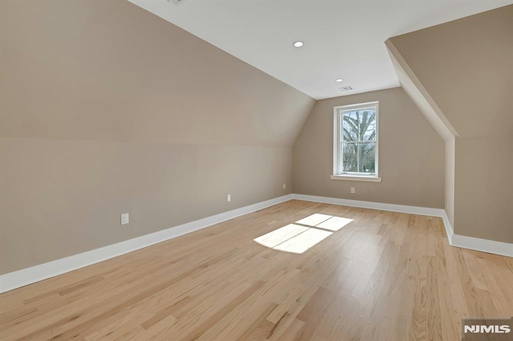 49 Park - Photo 13