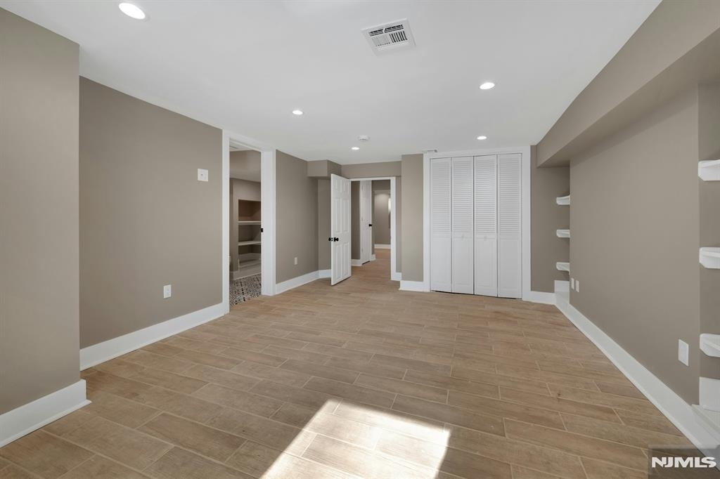 49 Park - Photo 11