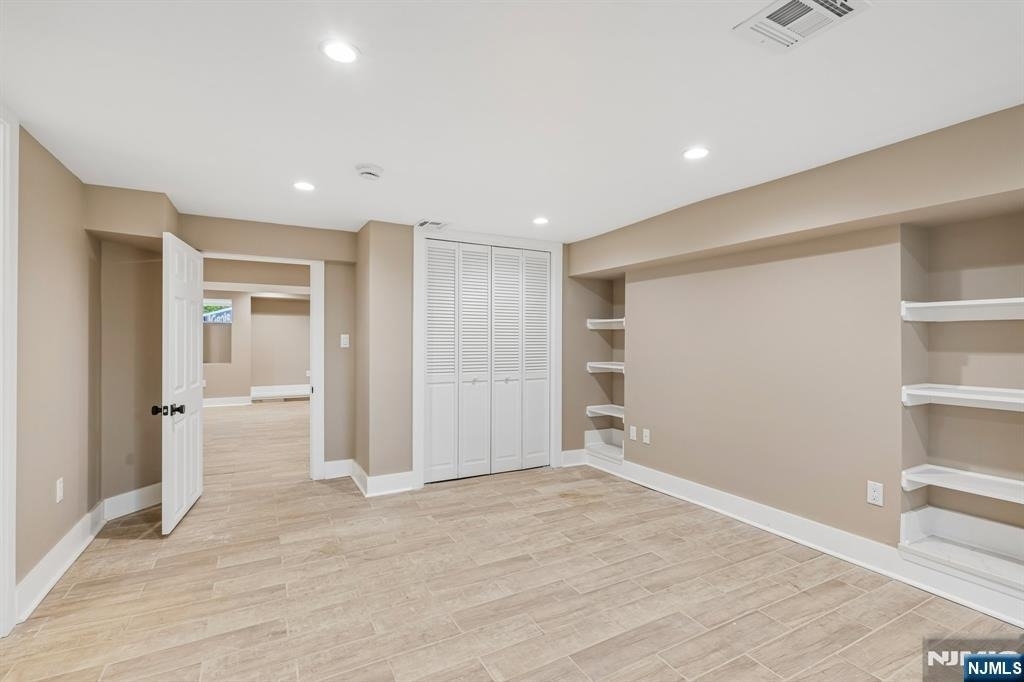 49 Park - Photo 21