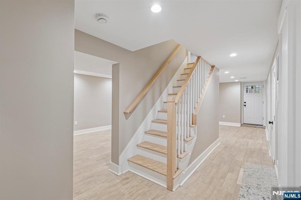 49 Park - Photo 19