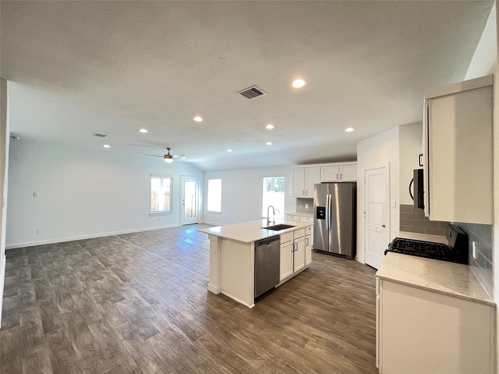 14206 Black Canyon Lane - Photo 4