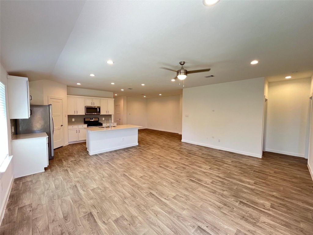 14206 Black Canyon Lane - Photo 6