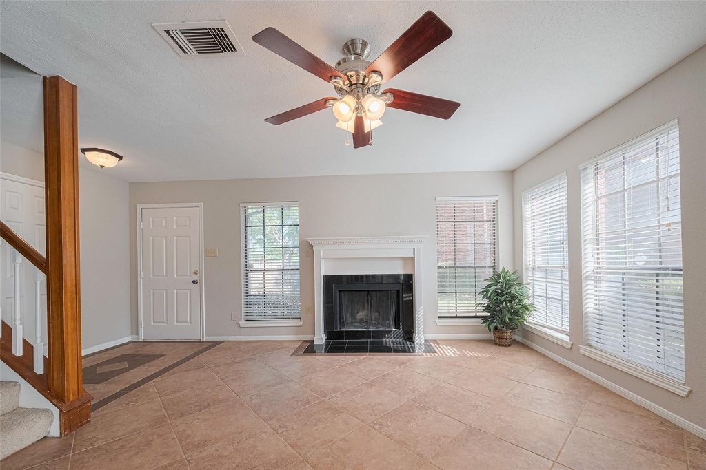 2211 S Kirkwood Road - Photo 12