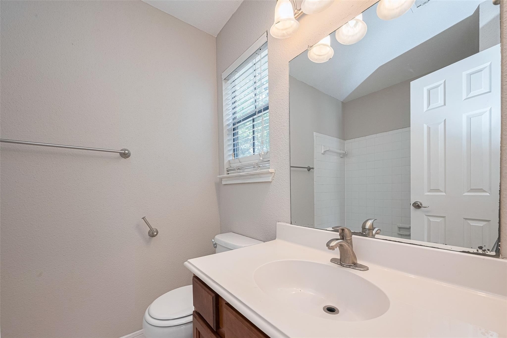 2211 S Kirkwood Road - Photo 25