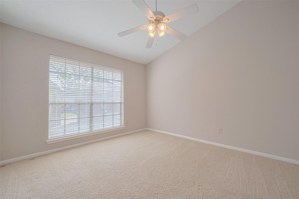 2211 S Kirkwood Road - Photo 27