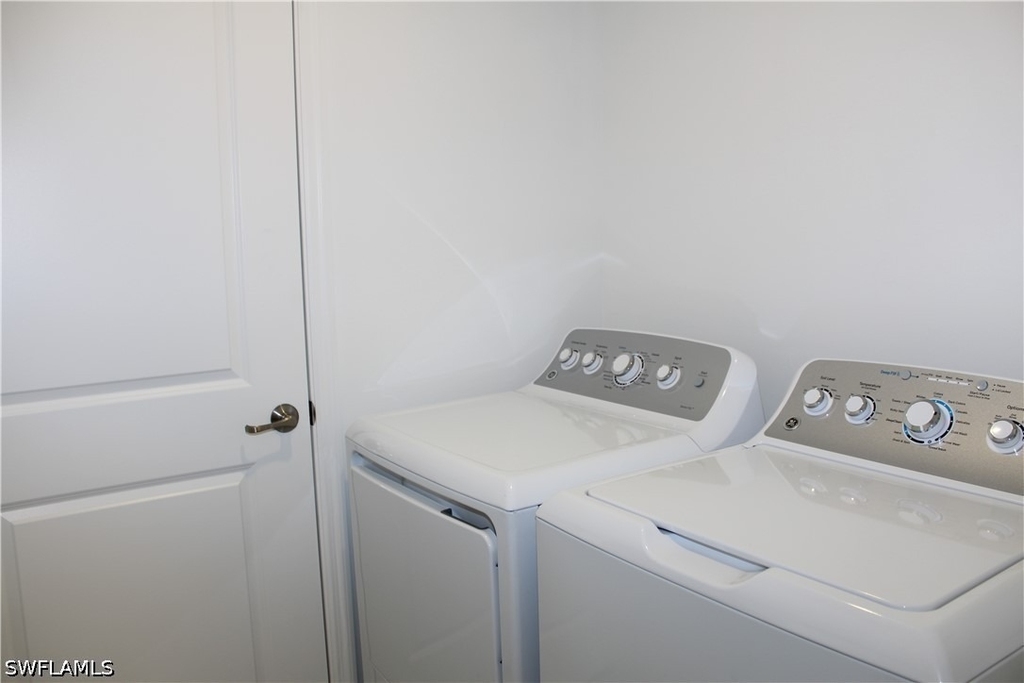 5661 Melbourne Court - Photo 1