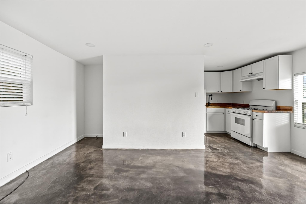 7303 Market Street - Photo 0