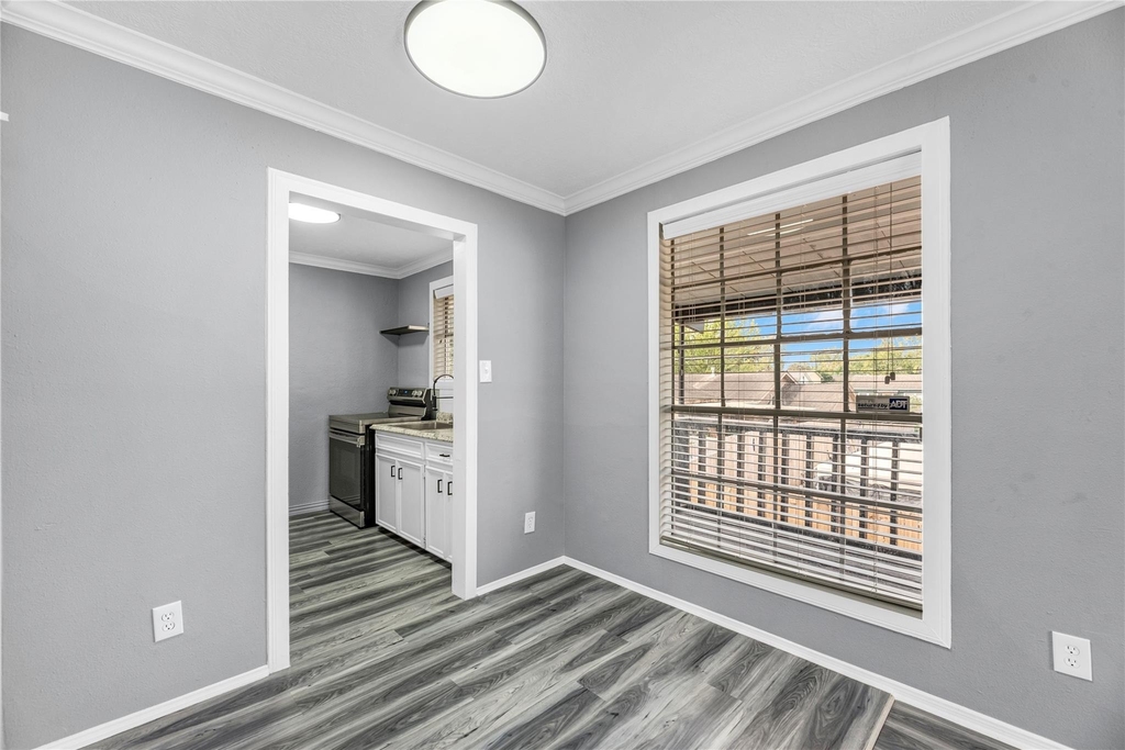 502 Frawley Street - Photo 6