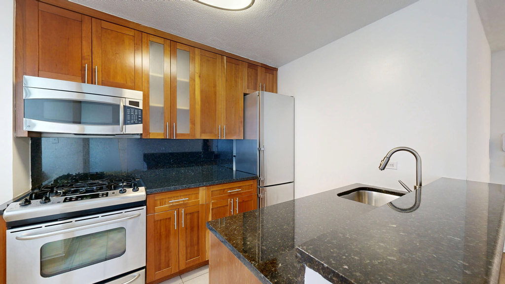 401 E 34th St - Photo 1