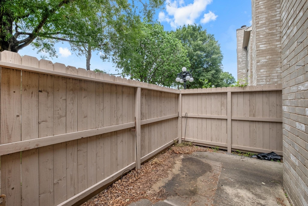 3124 Holly Hall Street - Photo 14