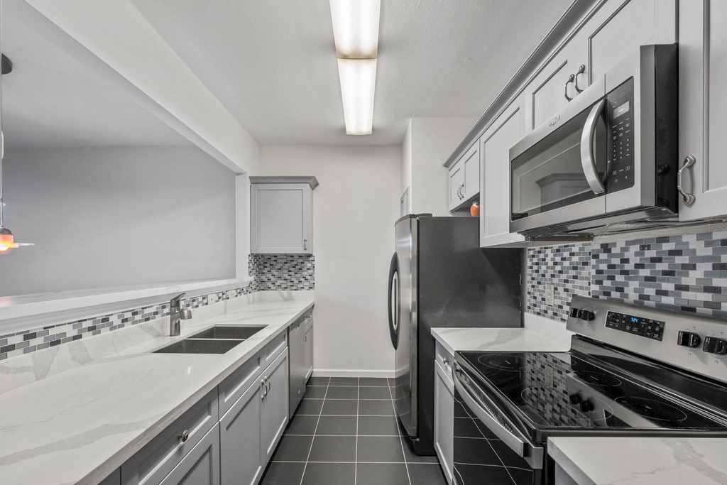 3124 Holly Hall Street - Photo 0