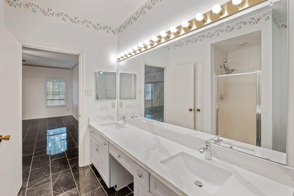 3124 Holly Hall Street - Photo 10