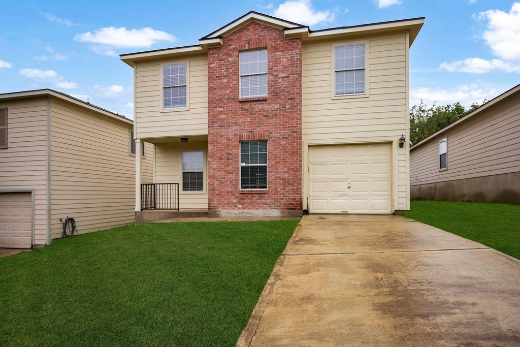 5754 Butch Canyon - Photo 0
