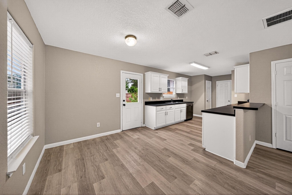 5754 Butch Canyon - Photo 8
