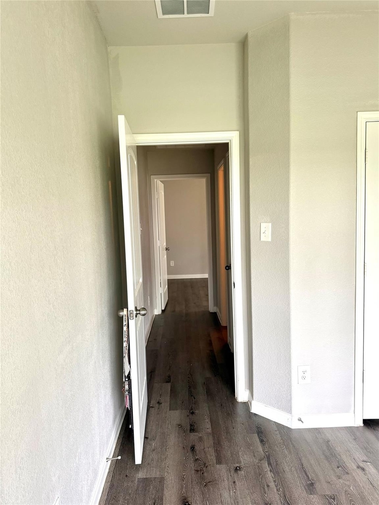 3302 Alberelli Drive - Photo 11