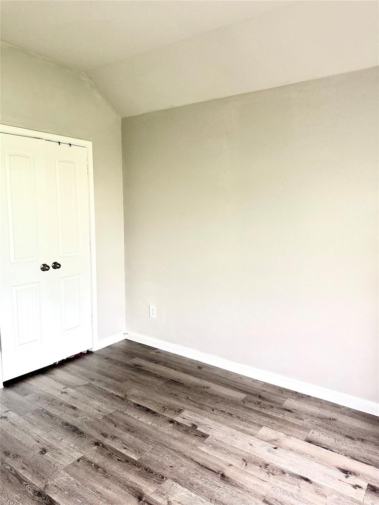 3302 Alberelli Drive - Photo 10