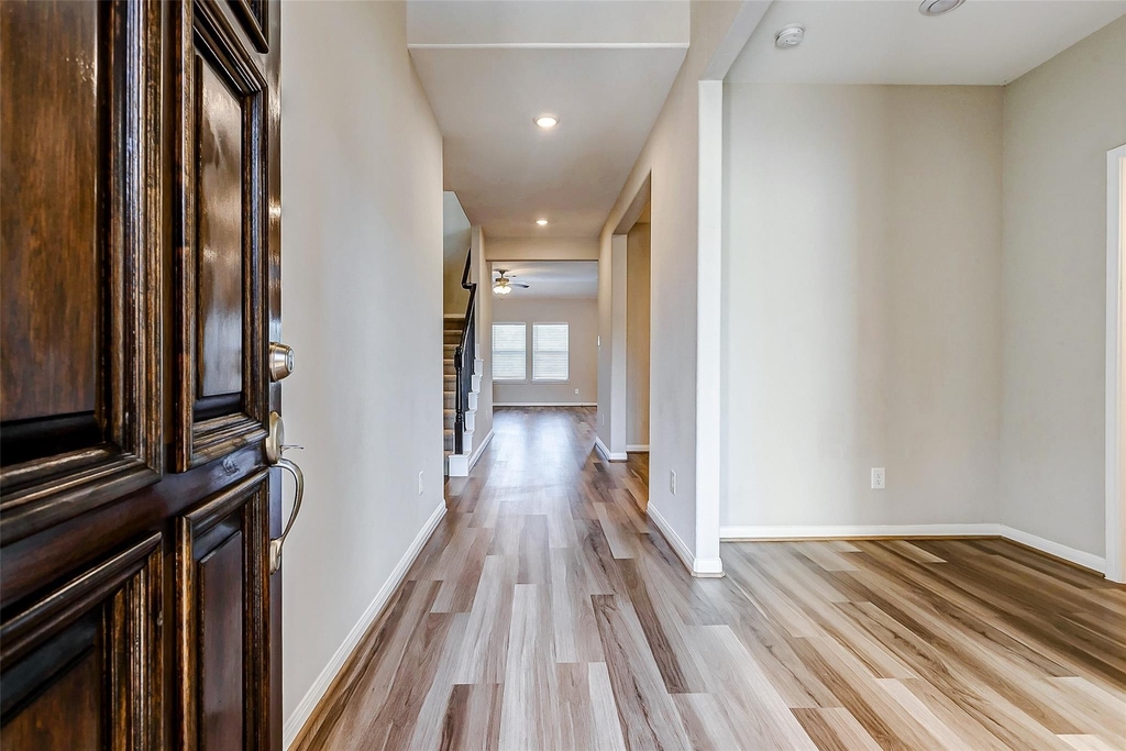 2165 Woodland Pine Drive - Photo 4