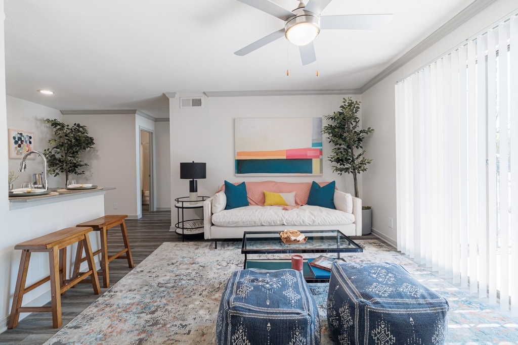 200 Hallow Tree Lane - Photo 4