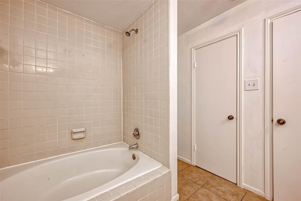 8299 Cambridge Street - Photo 24