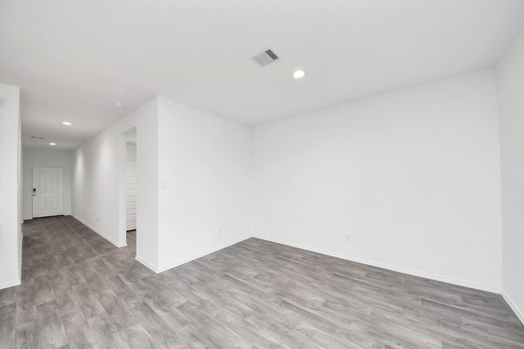2007 Woodlark Way - Photo 11