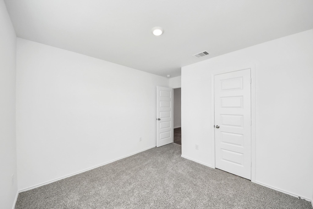 2007 Woodlark Way - Photo 4