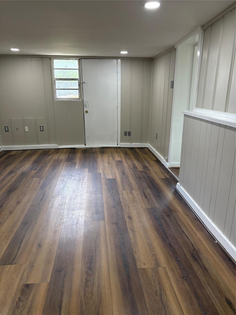 5914 Ridgeway Drive - Photo 11