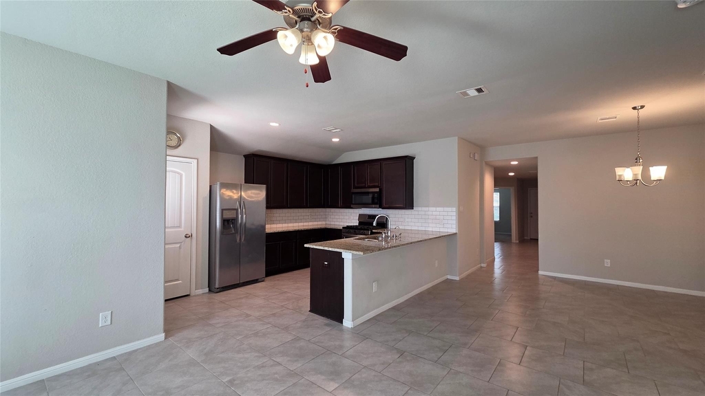 8023 Ecru Lane - Photo 3