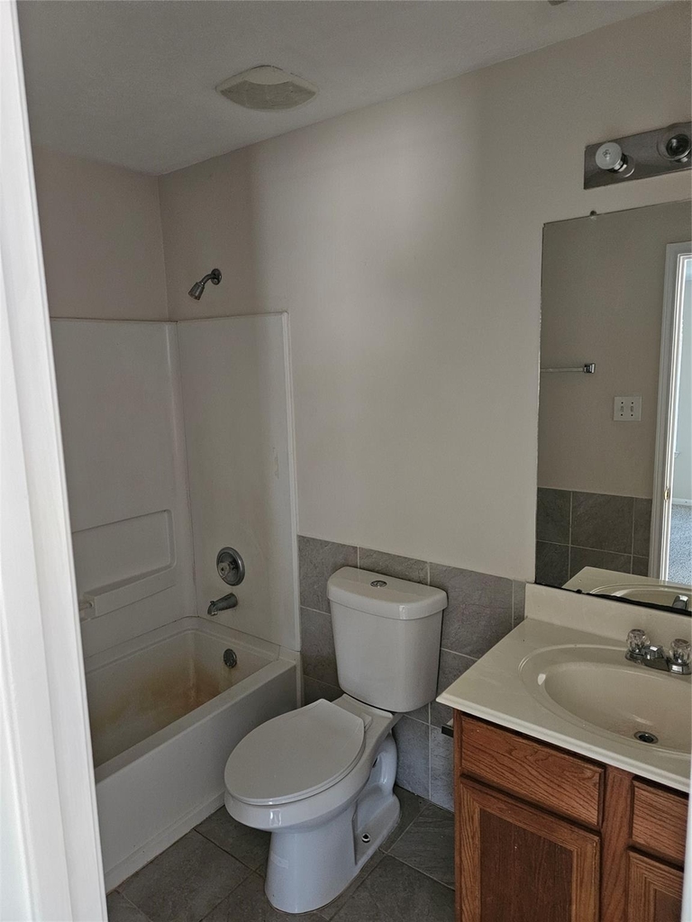 4839 Montclair Hill Lane - Photo 5