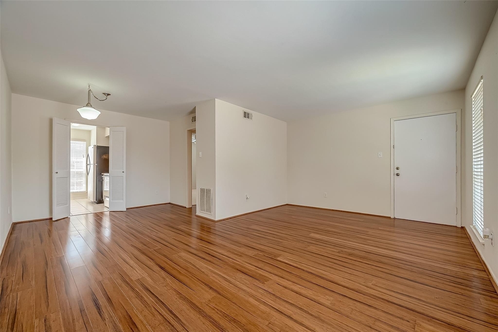 6402 Del Monte Drive - Photo 10