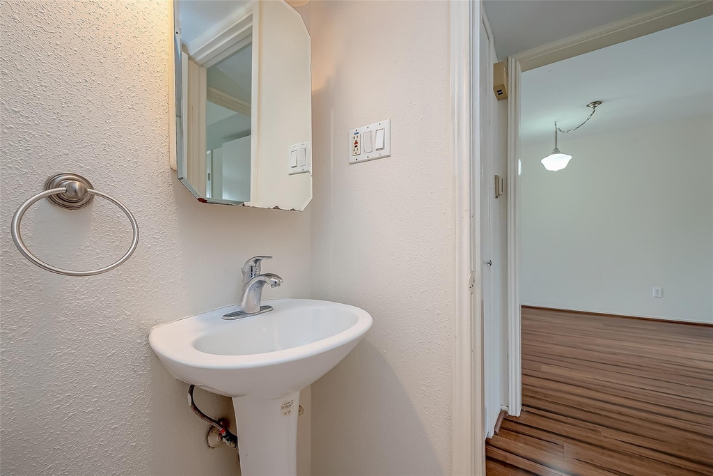 6402 Del Monte Drive - Photo 16