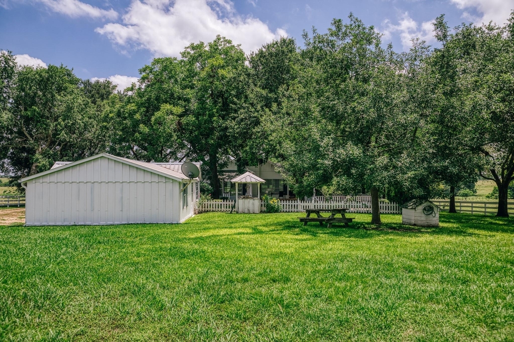 14808 Whitman Road - Photo 23