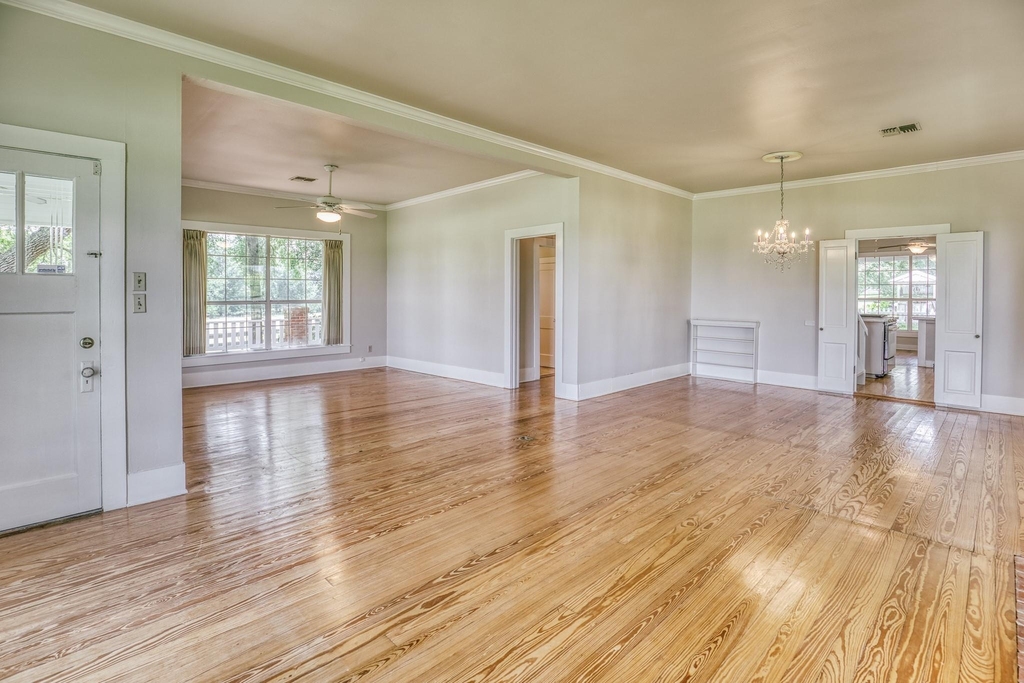 14808 Whitman Road - Photo 2