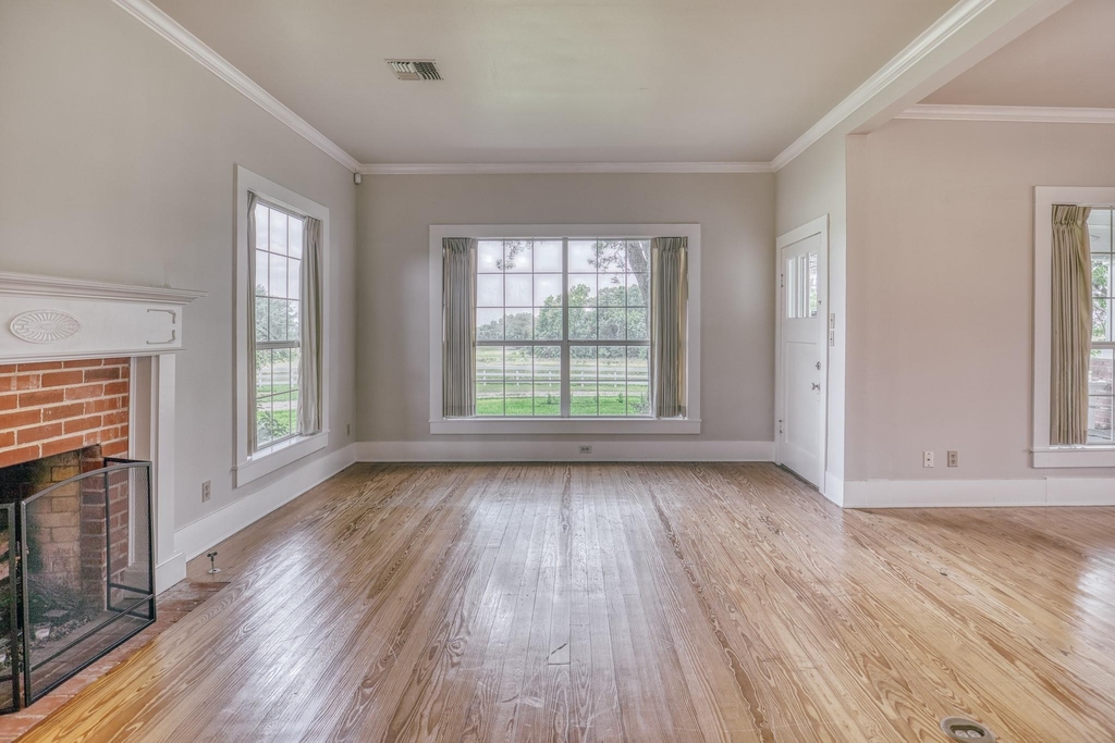 14808 Whitman Road - Photo 4