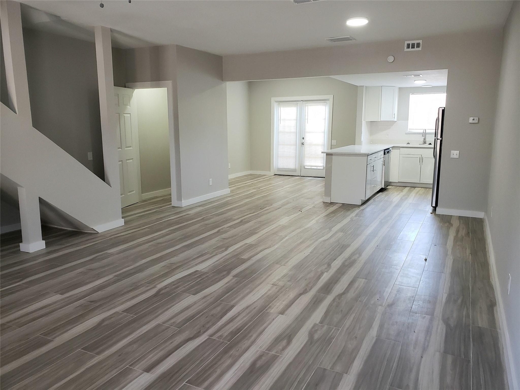 11710 Southlake Drive - Photo 4
