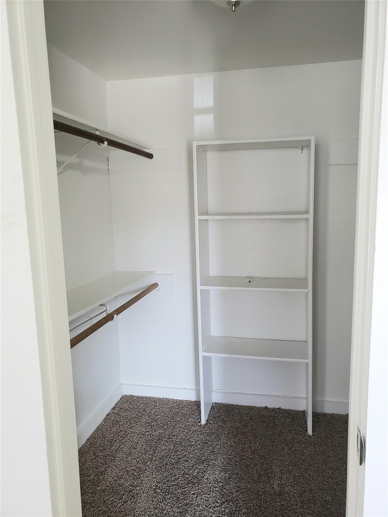 11710 Southlake Drive - Photo 16
