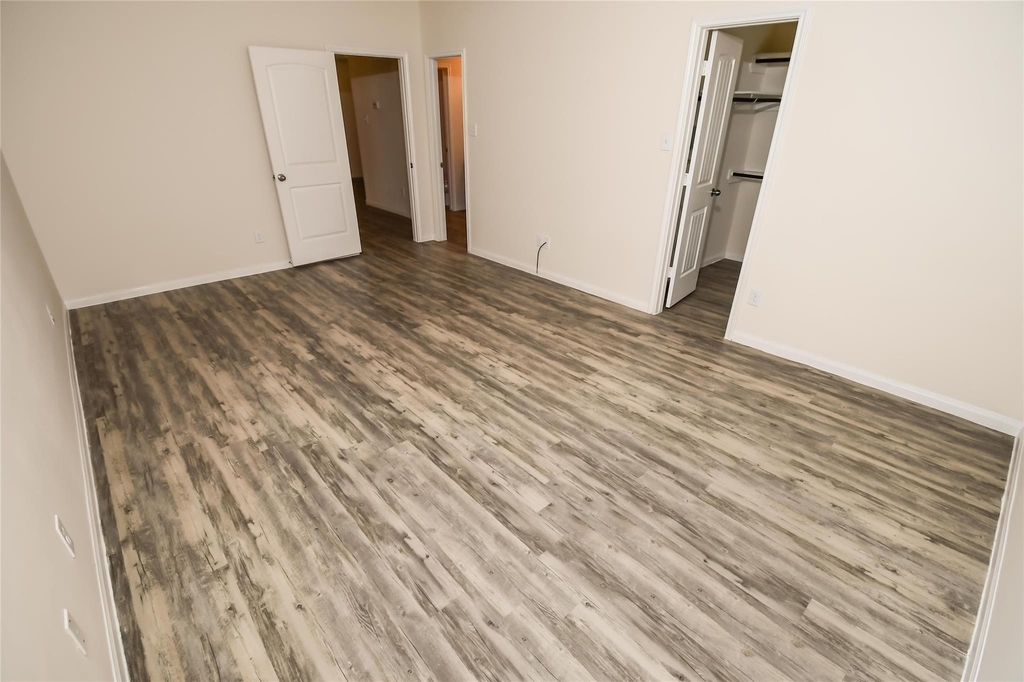 2615 Verano Drive - Photo 7