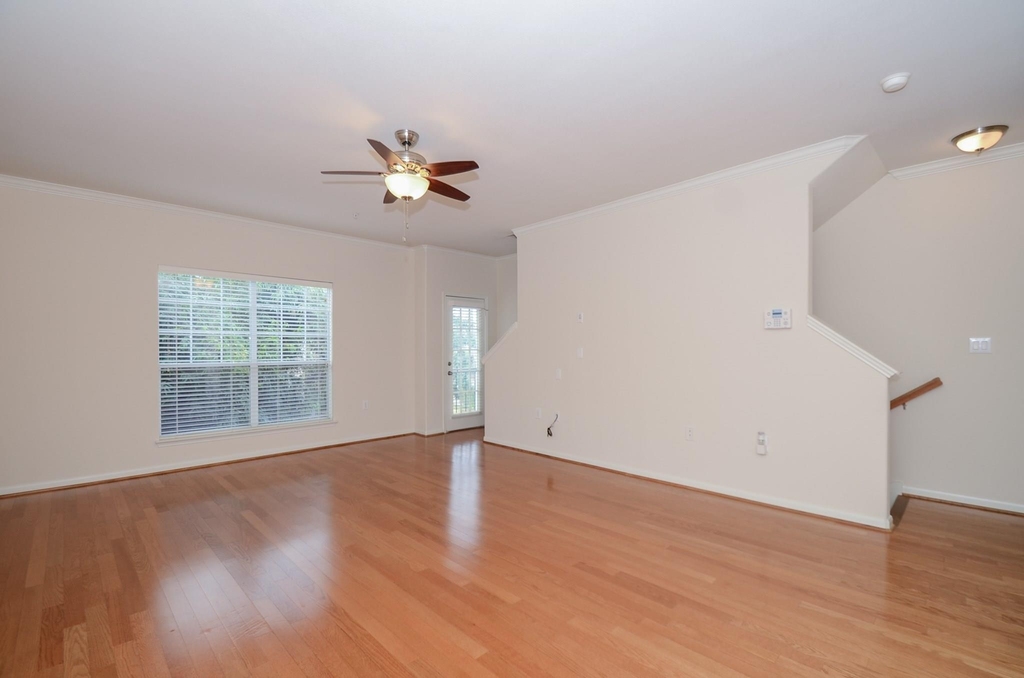 9200 Westheimer Road - Photo 12