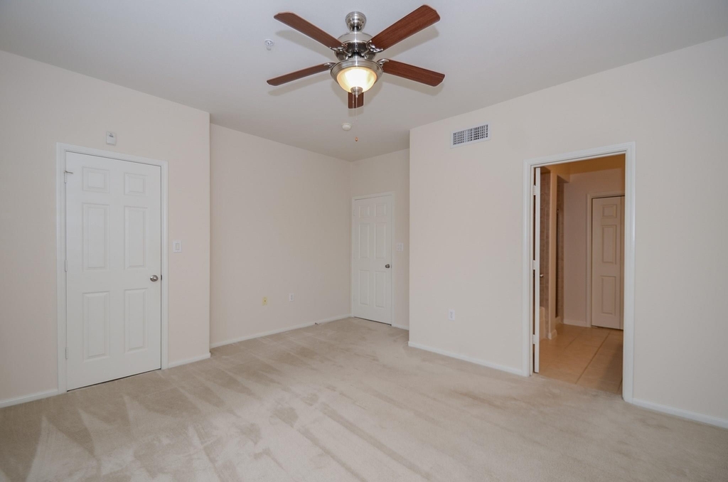 9200 Westheimer Road - Photo 21