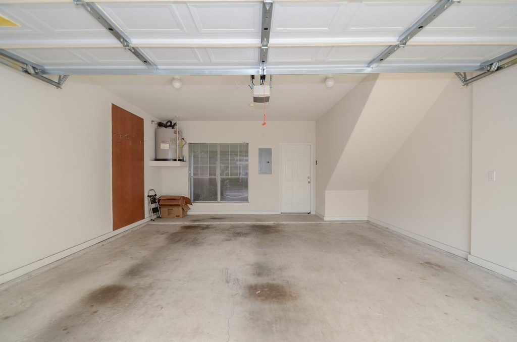 9200 Westheimer Road - Photo 3