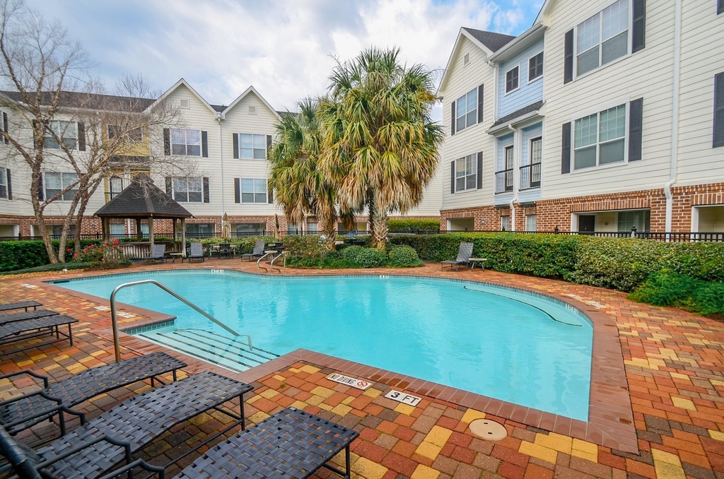 9200 Westheimer Road - Photo 0