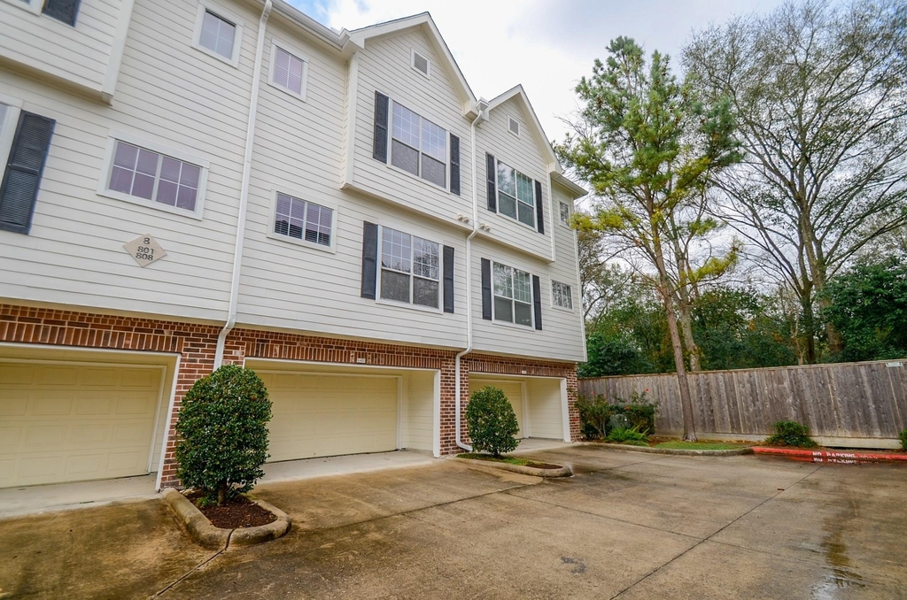 9200 Westheimer Road - Photo 25
