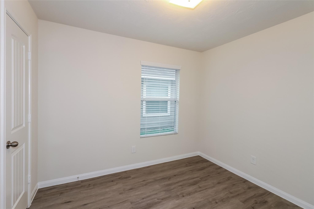 5538 Plantation Forest Drive - Photo 7