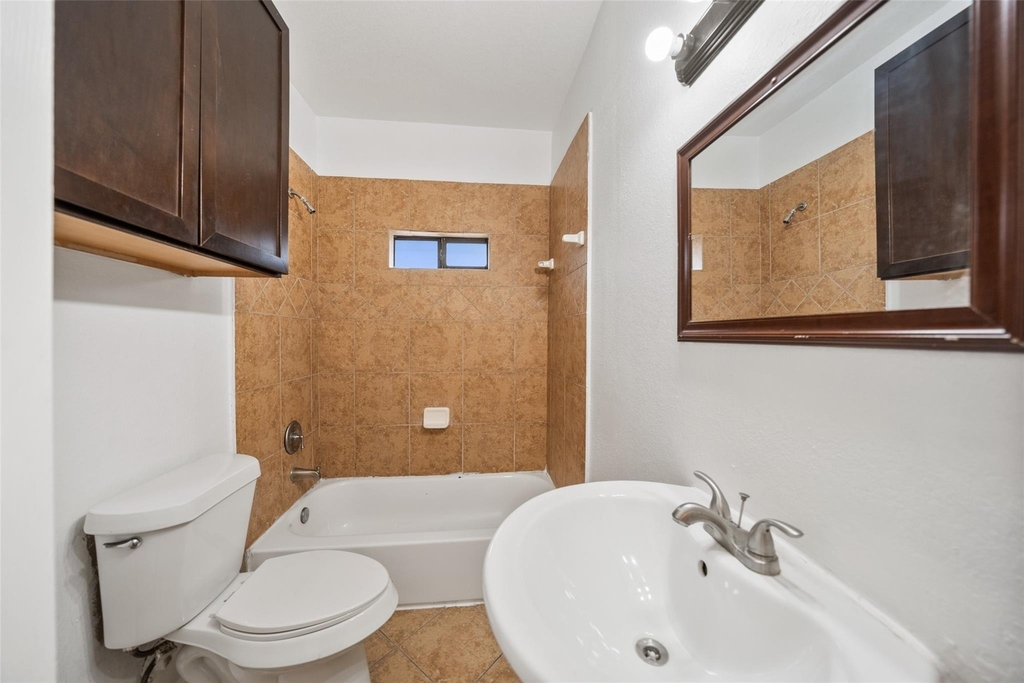 406 Quitman Street - Photo 13