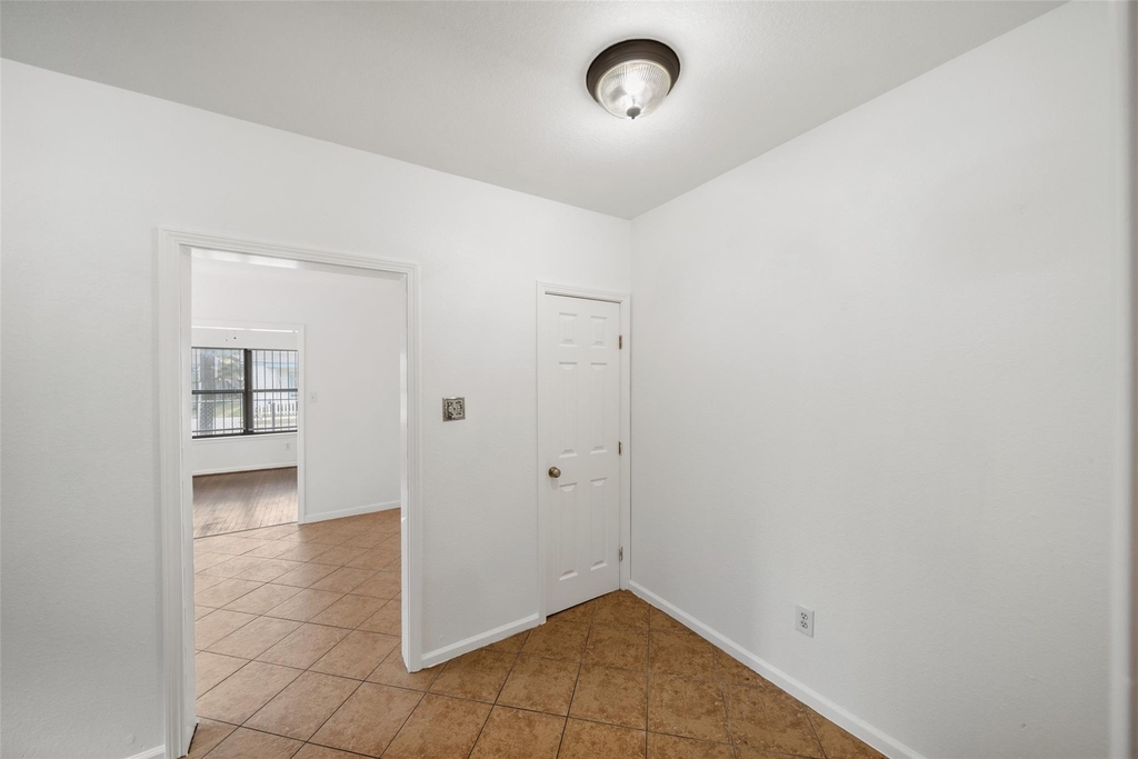 406 Quitman Street - Photo 12