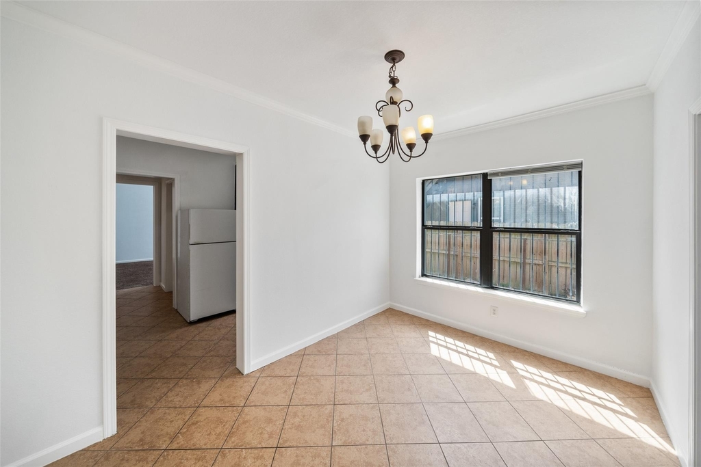 406 Quitman Street - Photo 8