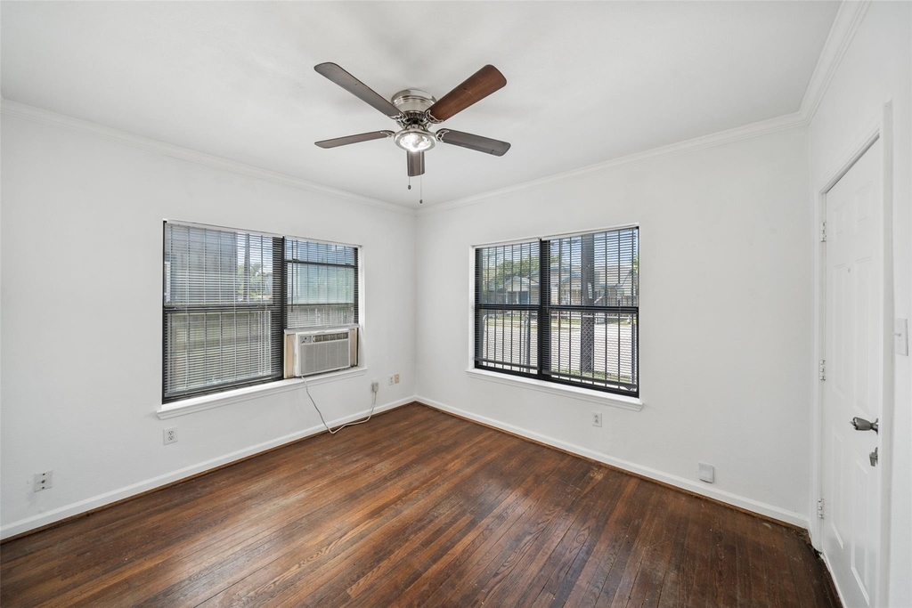 406 Quitman Street - Photo 3