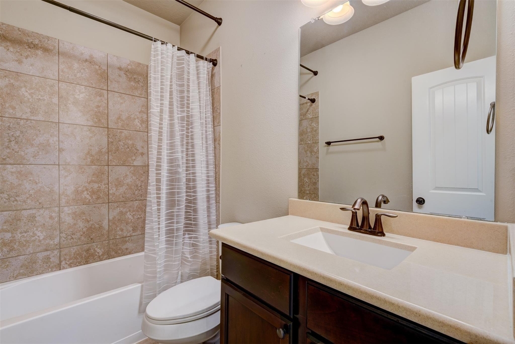 25151 Alina Lane - Photo 16