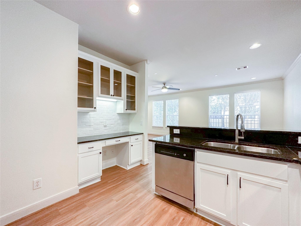 3001 Murworth Drive - Photo 4